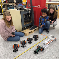 Photo de RC Tractor Pull Challenge (5 pack) with Pulling Sled