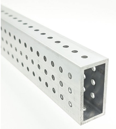 Photo de Thrifty 2" x 1" Grid Pattern Aluminum Extrusion
