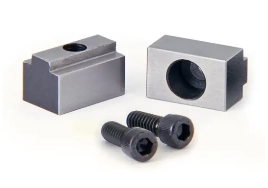 Photo de 2pc Vise Alignment Keys with Screws for 4 in. & 5 in. CNC Vise