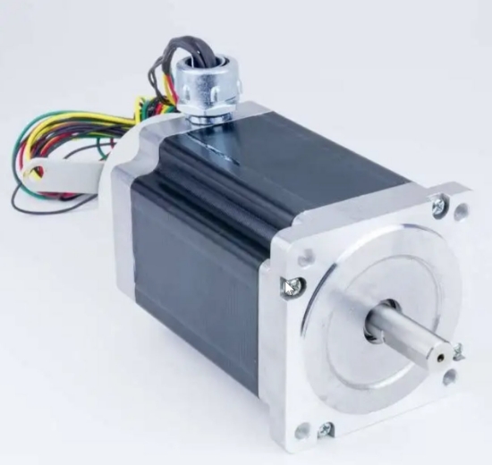 Photo de Z-Axis Stepper Motor with Brake for PCNC 1100